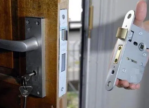 Dongan Hills NY Locksmith Store Dongan Hills, NY 718-305-4173 Dongan Hills NY Locksmith Store Dongan Hills, NY 718-305-4173